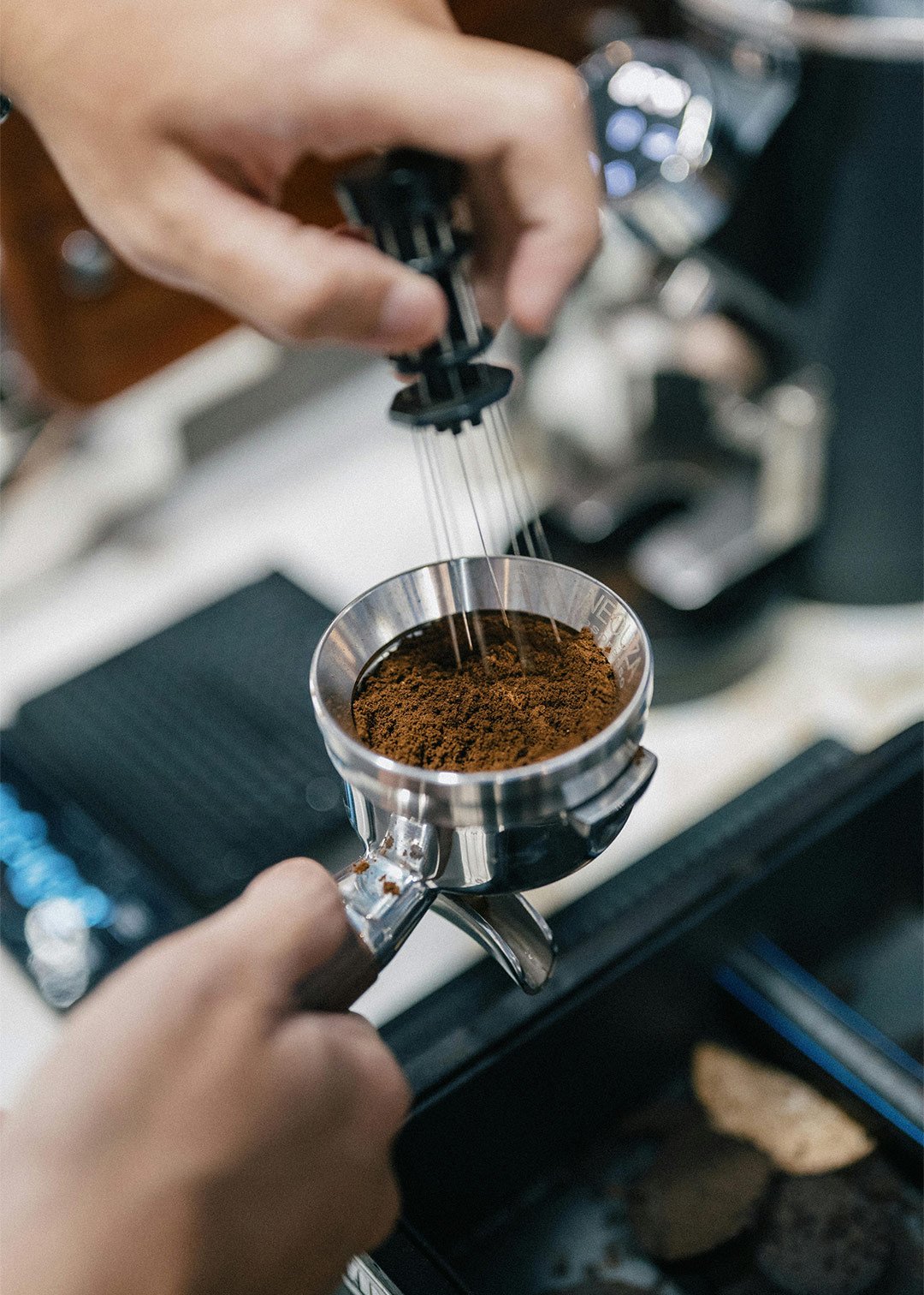 pexels-tonderue-32681652